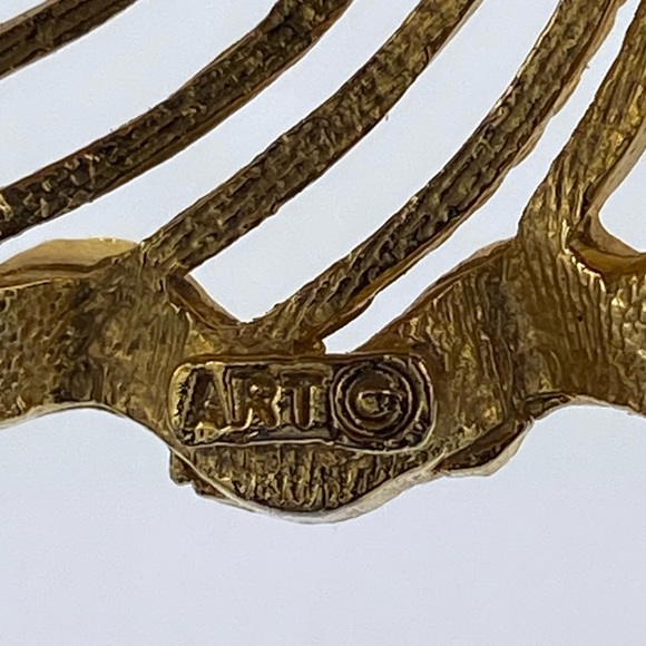 Large Vintage Signed ART Arthur Pepper Gold Toned Textured Sea Shell Brooch - Picture 3 of 5